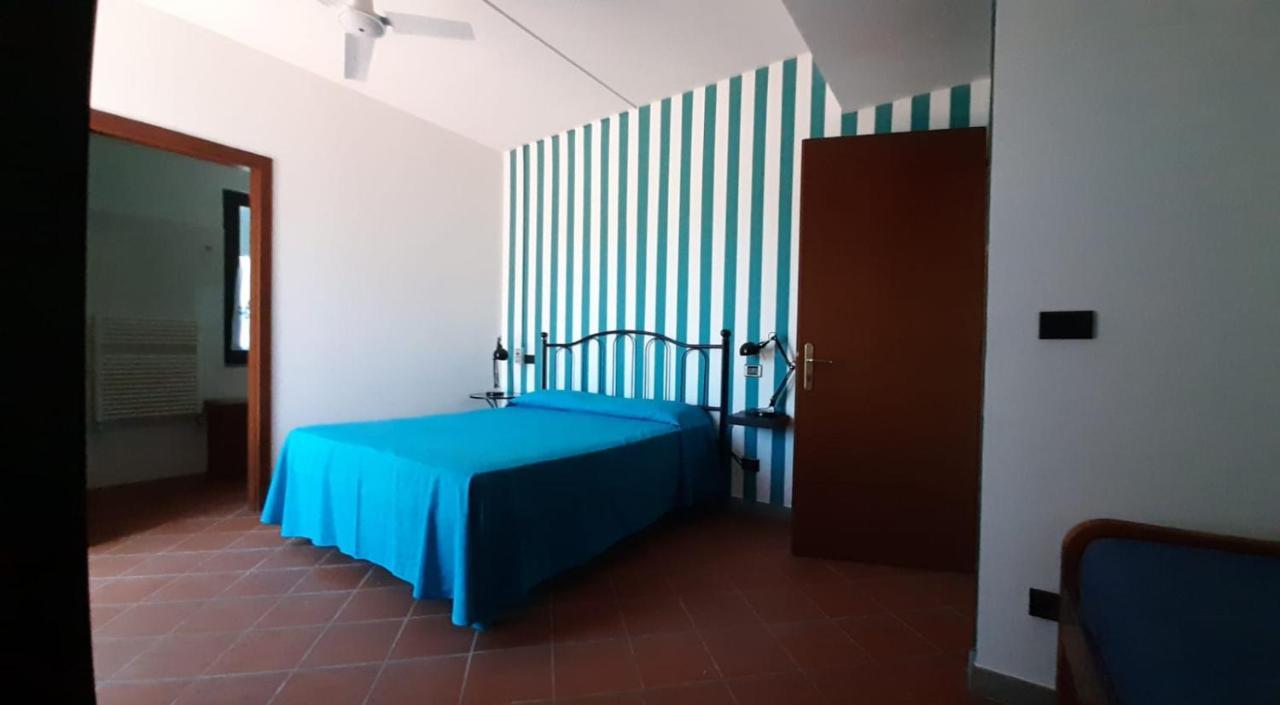Agriturismo Calendiluna Luni Buitenkant foto